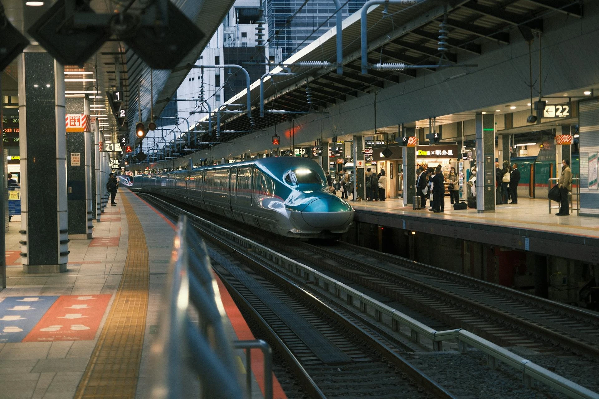 Shinkansen bullet train at Tokyo Station platform